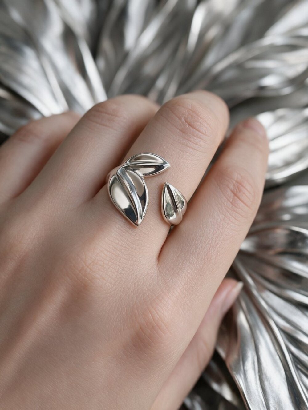 Silver Leaf Ring (size 9)